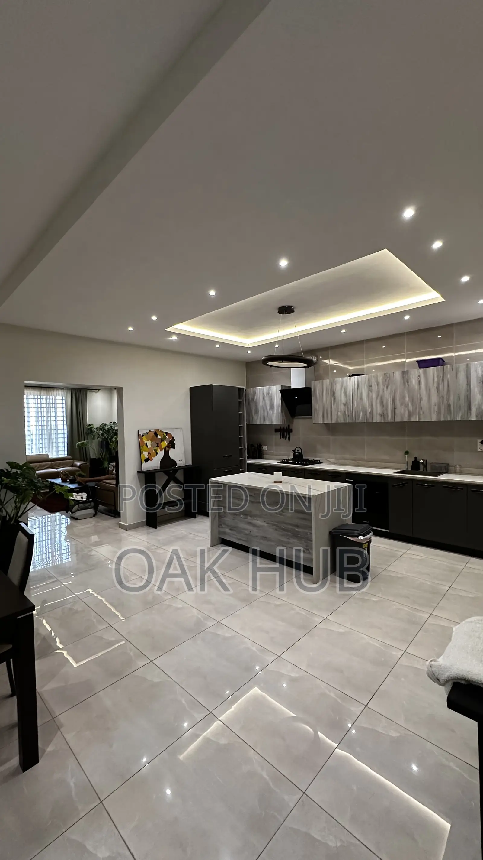 Luxury 4 Bedroom Apartment for Long and Short Stays
