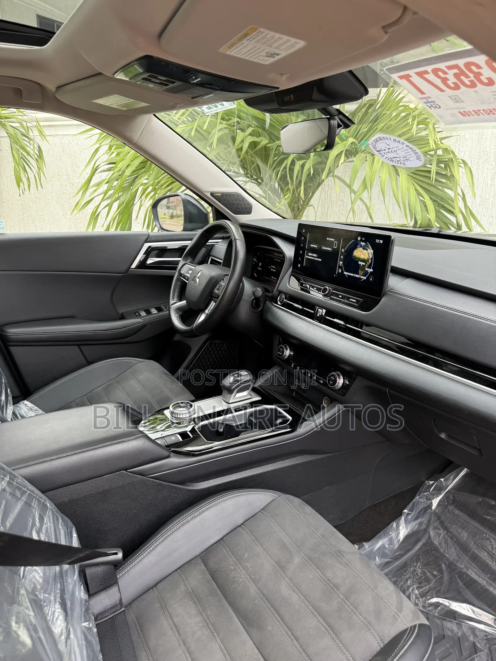 Mitsubishi Outlander SE 2025 Black