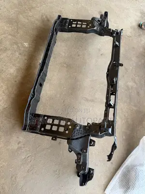 Hyundai Santafe Radiator Support 2017 2018