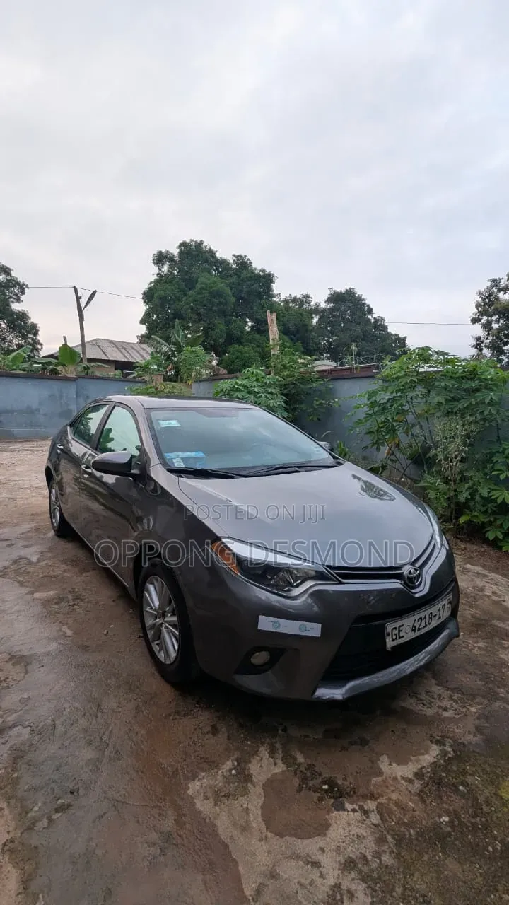 Toyota Corolla LE Eco 4dr Sedan (1.8L 4cyl CVT) 2015 Gray