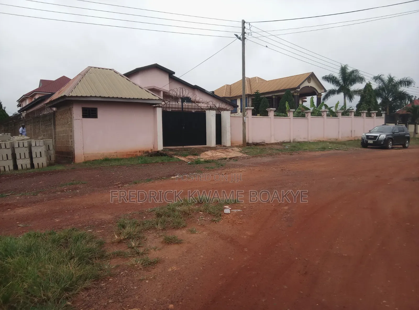 6bdrm House in Brother K Estate, Kumasi Metropolitan for sale