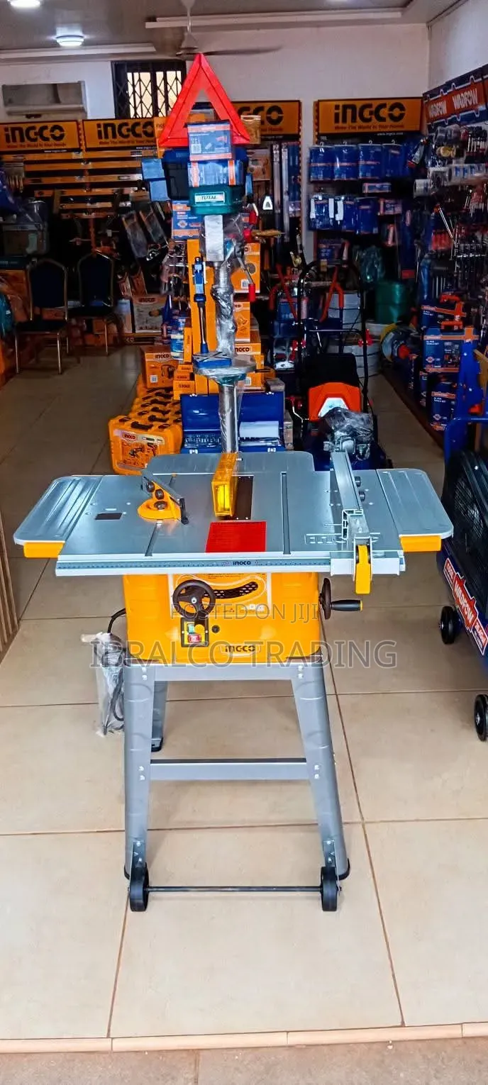 Ingco Table Saw 1800w
