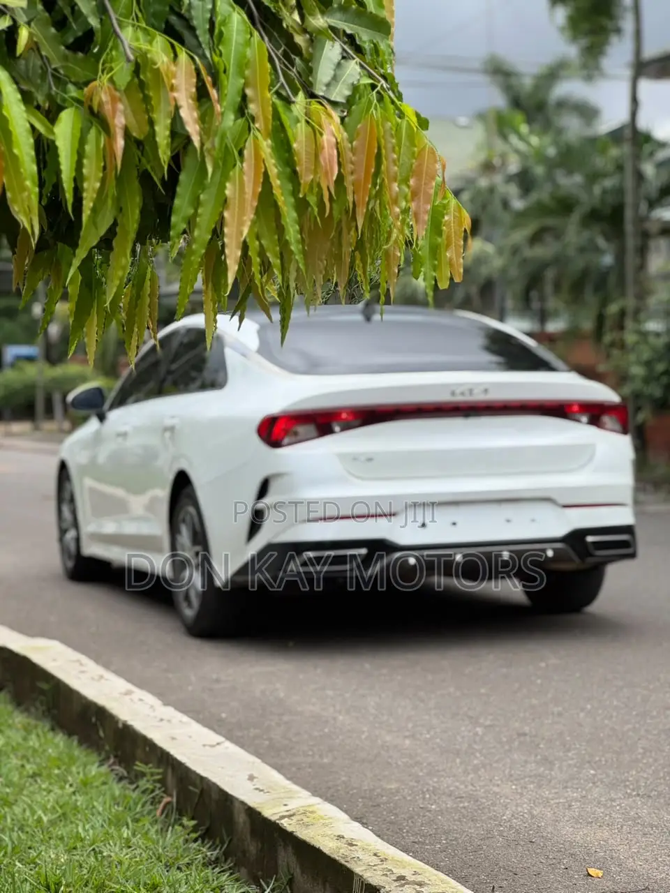 Kia K5 2021 White