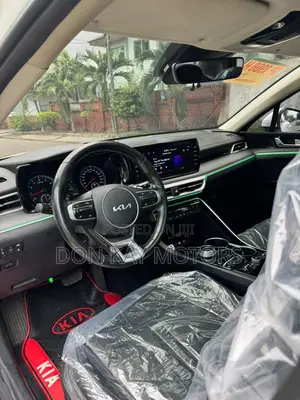 Kia K5 2021 White