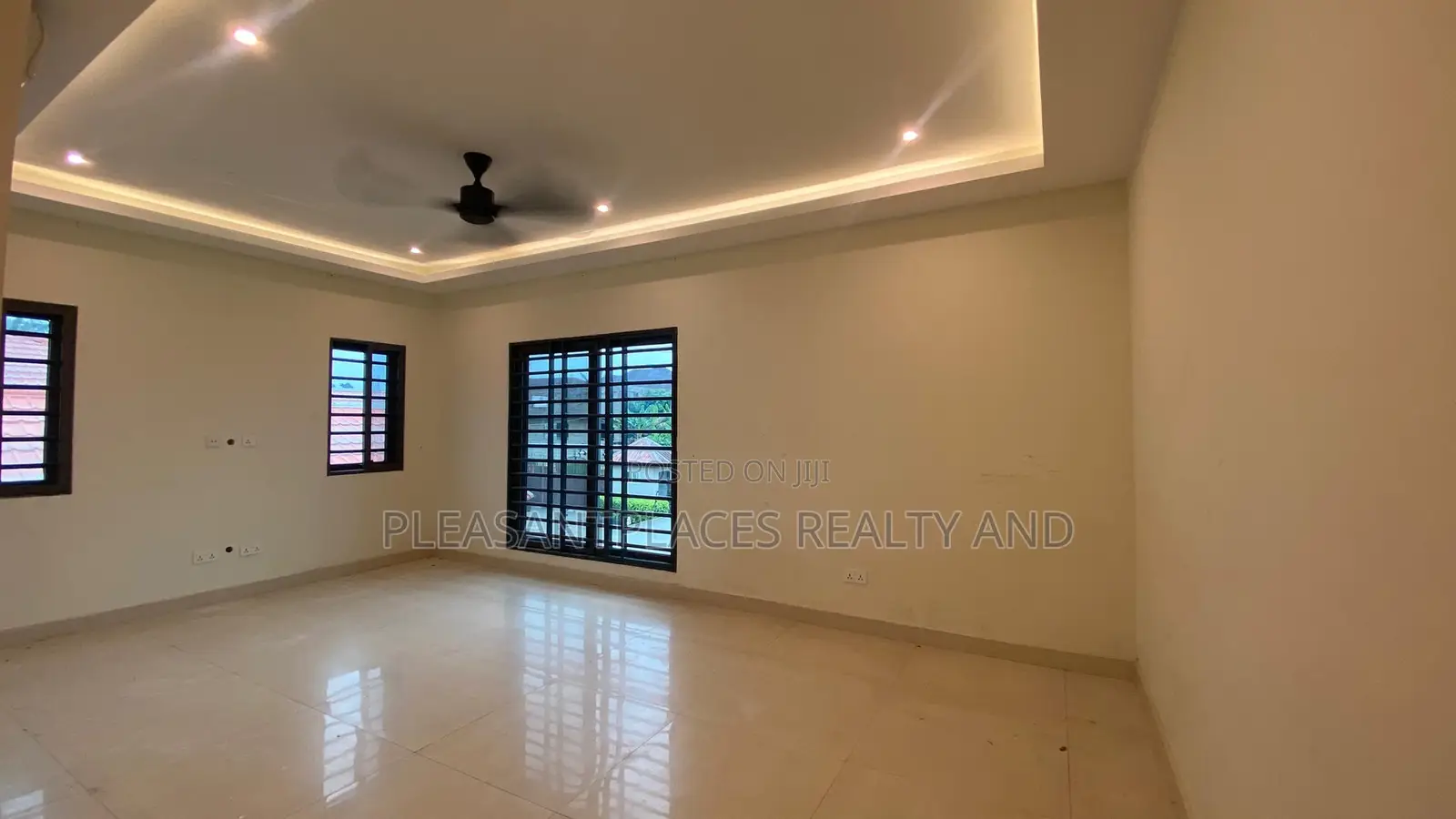 3bdrm House in Pleasantplaces And, Airport Residential Area for rent