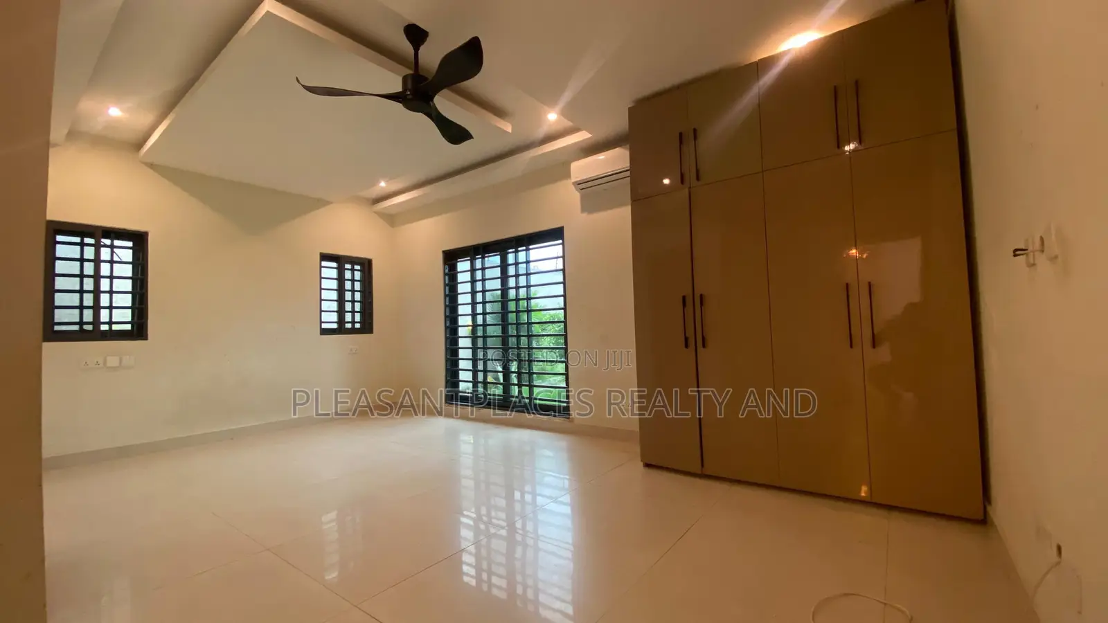 3bdrm House in Pleasantplaces And, Airport Residential Area for rent