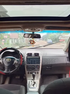 Toyota Corolla 2010 Red