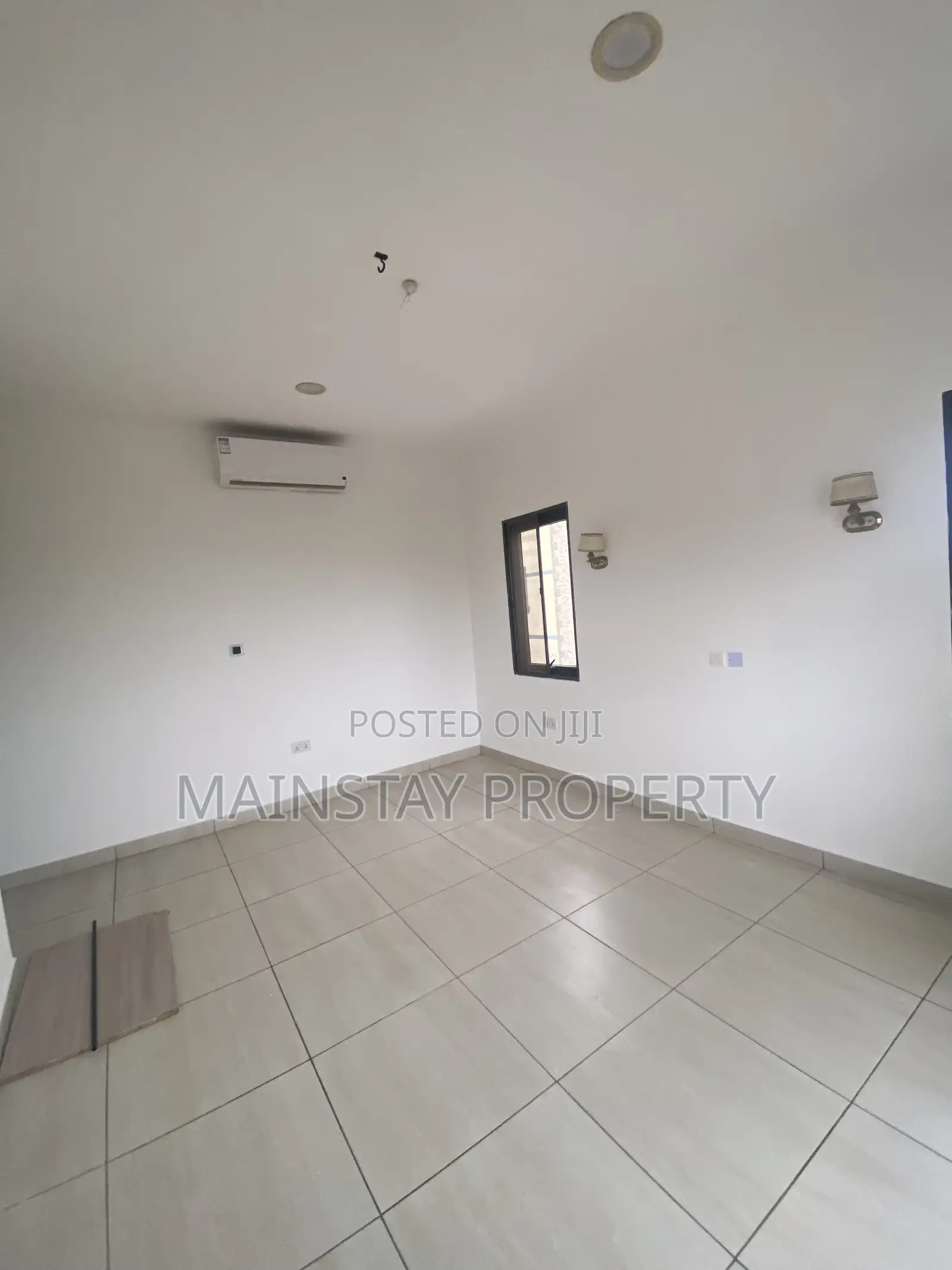 3bdrm Townhouse / Terrace in Mainstay Estates, East Legon for rent