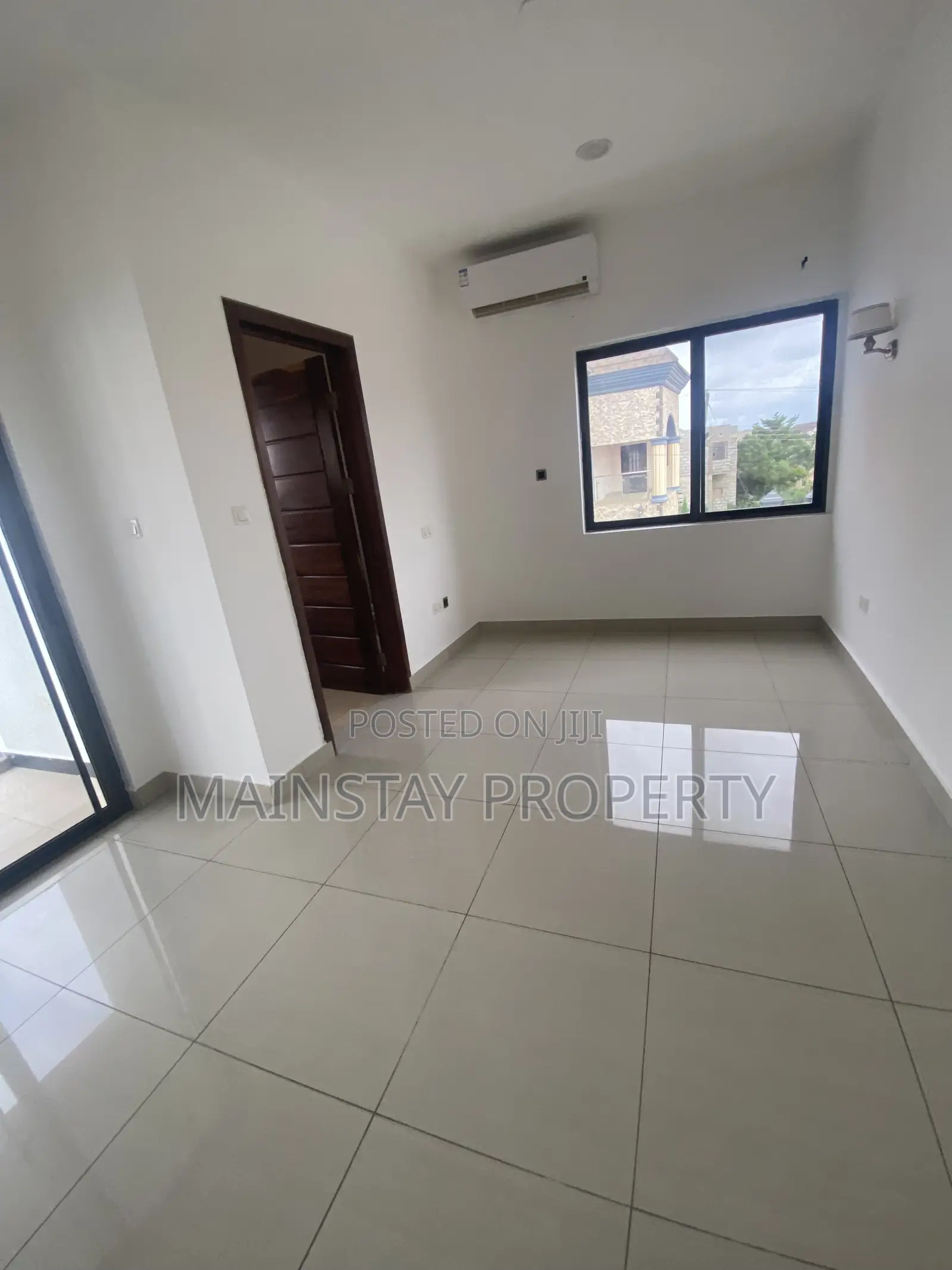 3bdrm Townhouse / Terrace in Mainstay Estates, East Legon for rent