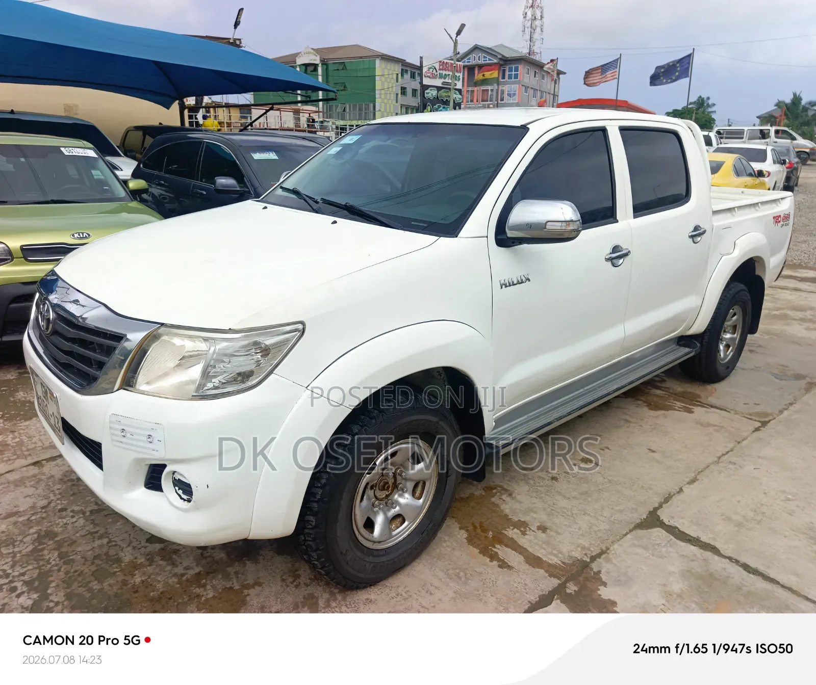 Toyota Hilux 2013 White