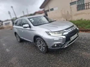 Mitsubishi Outlander Sport 2020 Silver