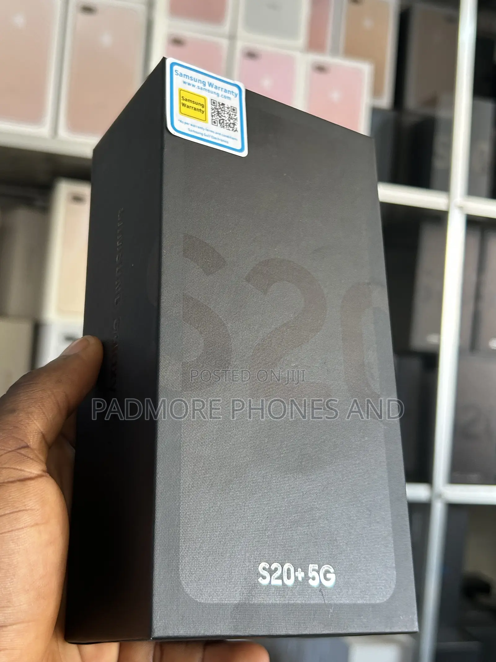 New Samsung Galaxy S20 128 GB Black
