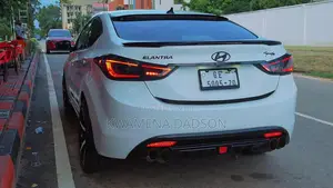 Hyundai Elantra 2013 White