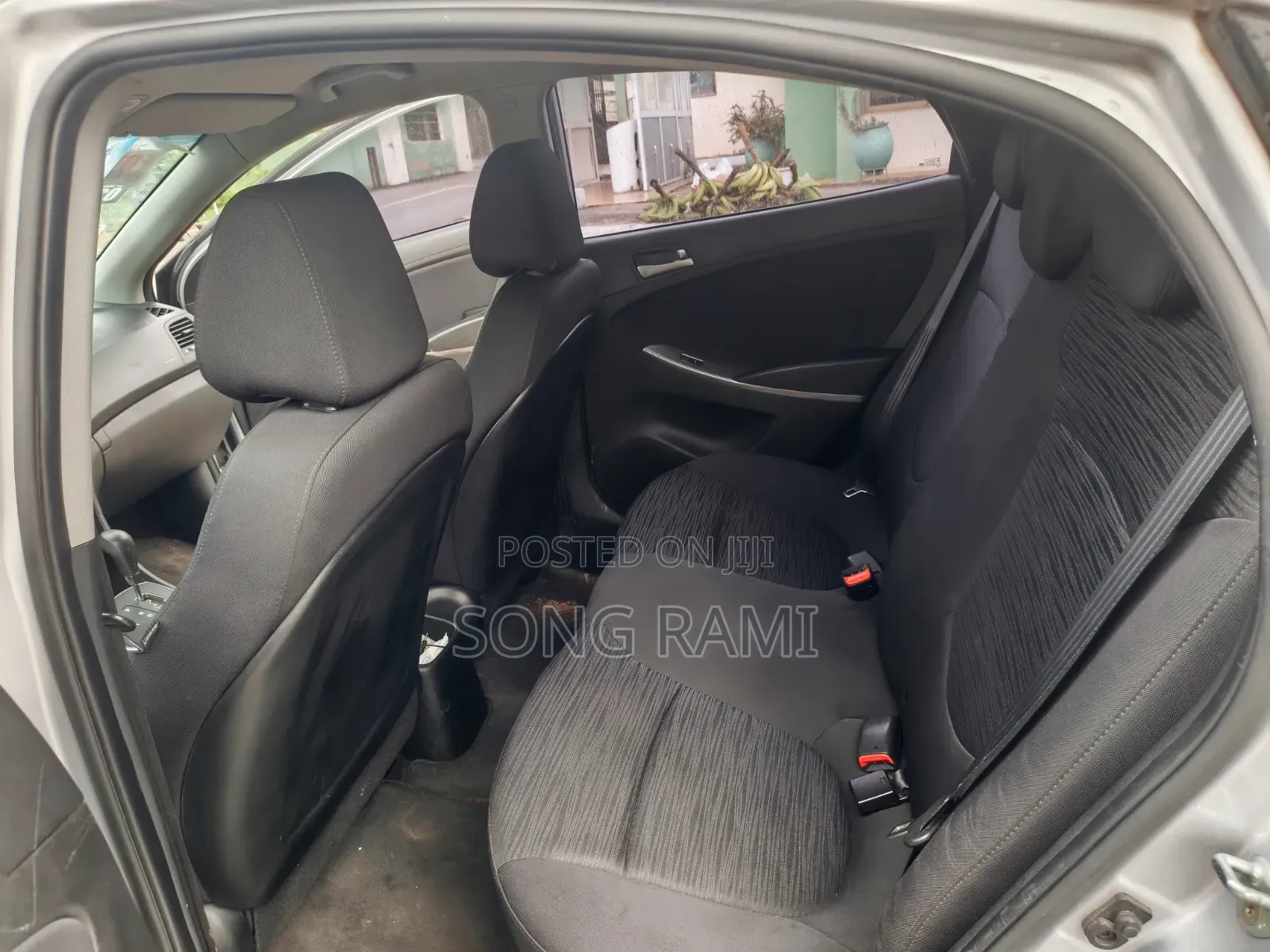 Hyundai Accent 2017 Silver