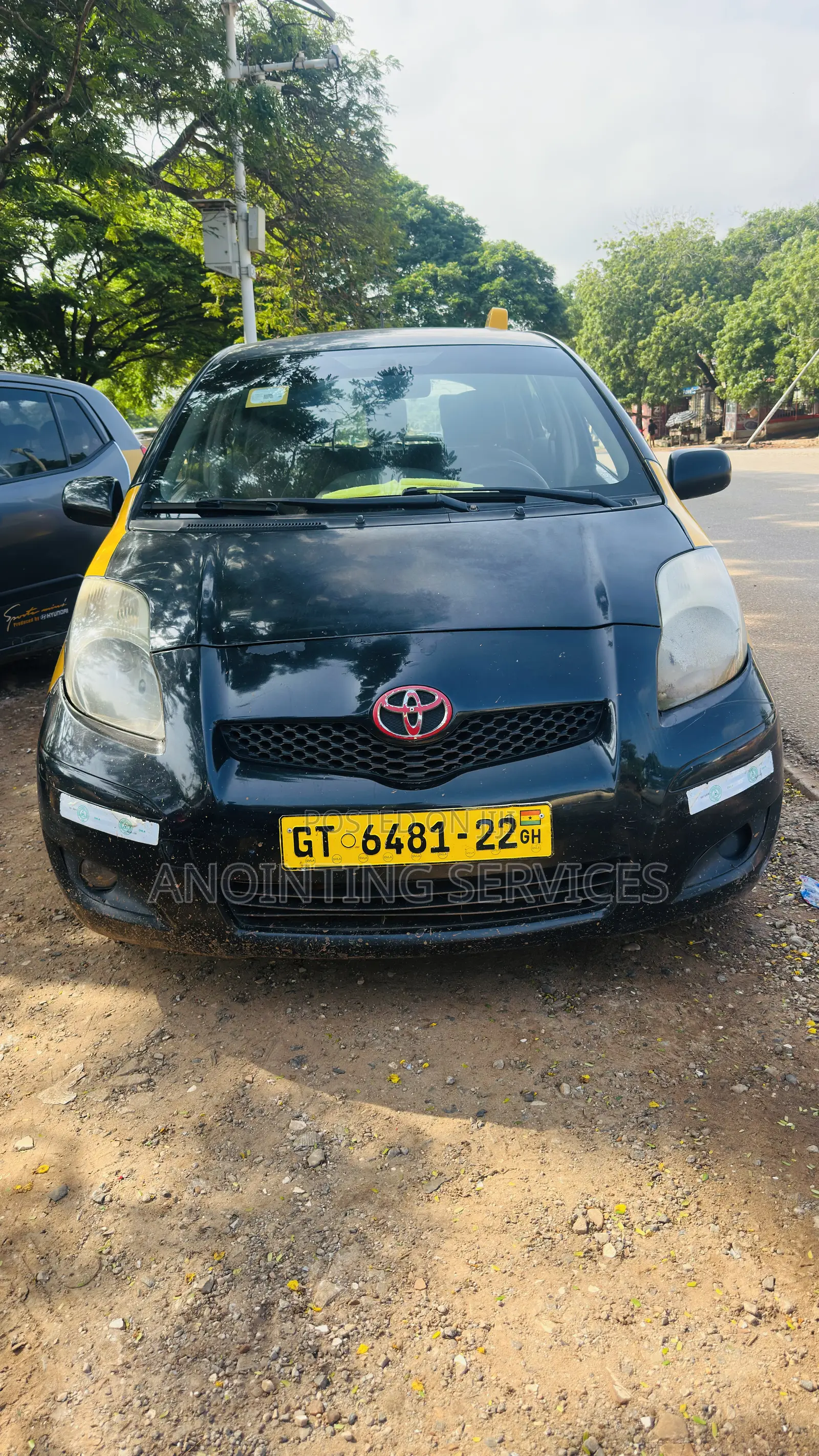 Toyota Yaris Base Hatchback 5dr 2010 Black