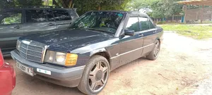 Mercedes-Benz 190E 1993 Blue