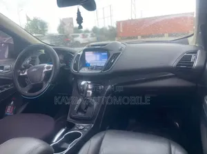 Ford Escape 2016 Gray