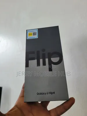 New Samsung Galaxy Z Flip4 256 GB Black