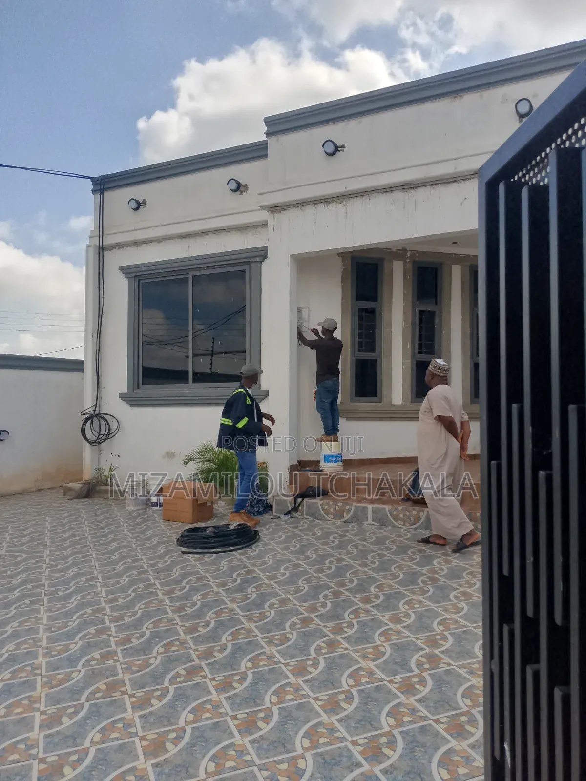 3bdrm Apartment in Lake Side Estate, New Legon for sale