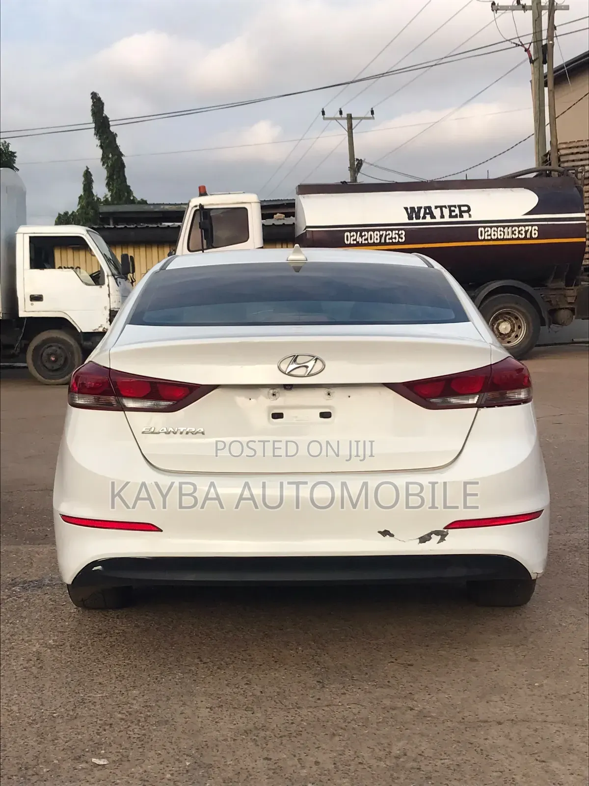 Hyundai Elantra 2017 White