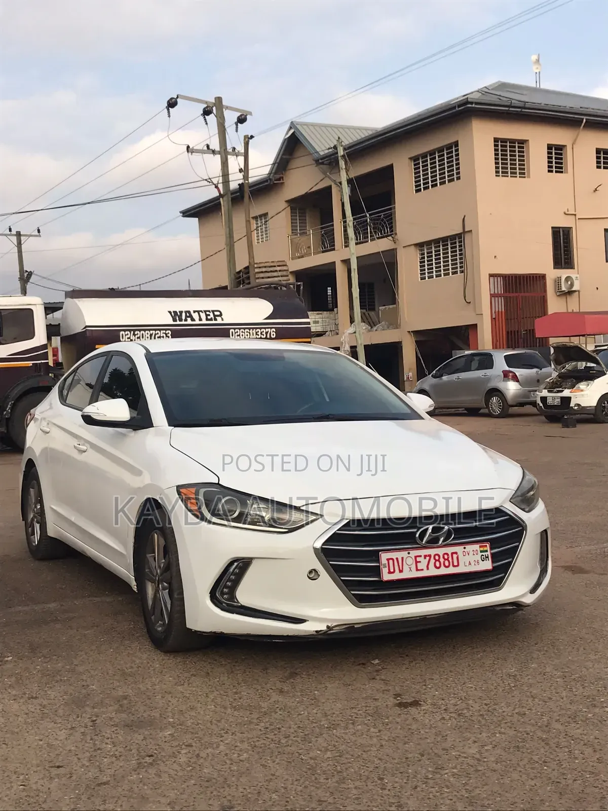 Hyundai Elantra 2017 White