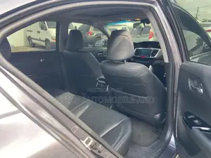 Honda Accord 2018 Gray