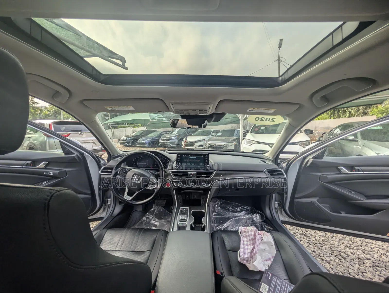 Honda Accord Touring 2.0T 2020 Silver