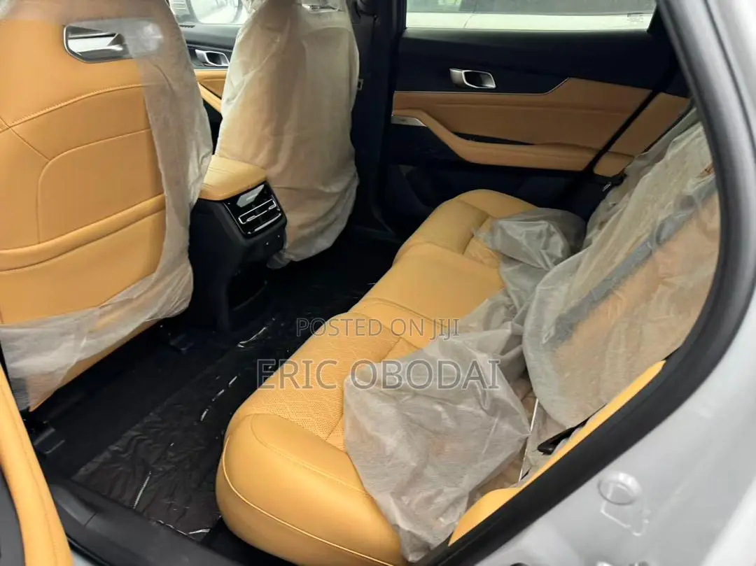 New Changan UNI-K 2.0 Petrol AWD 2025 Gray