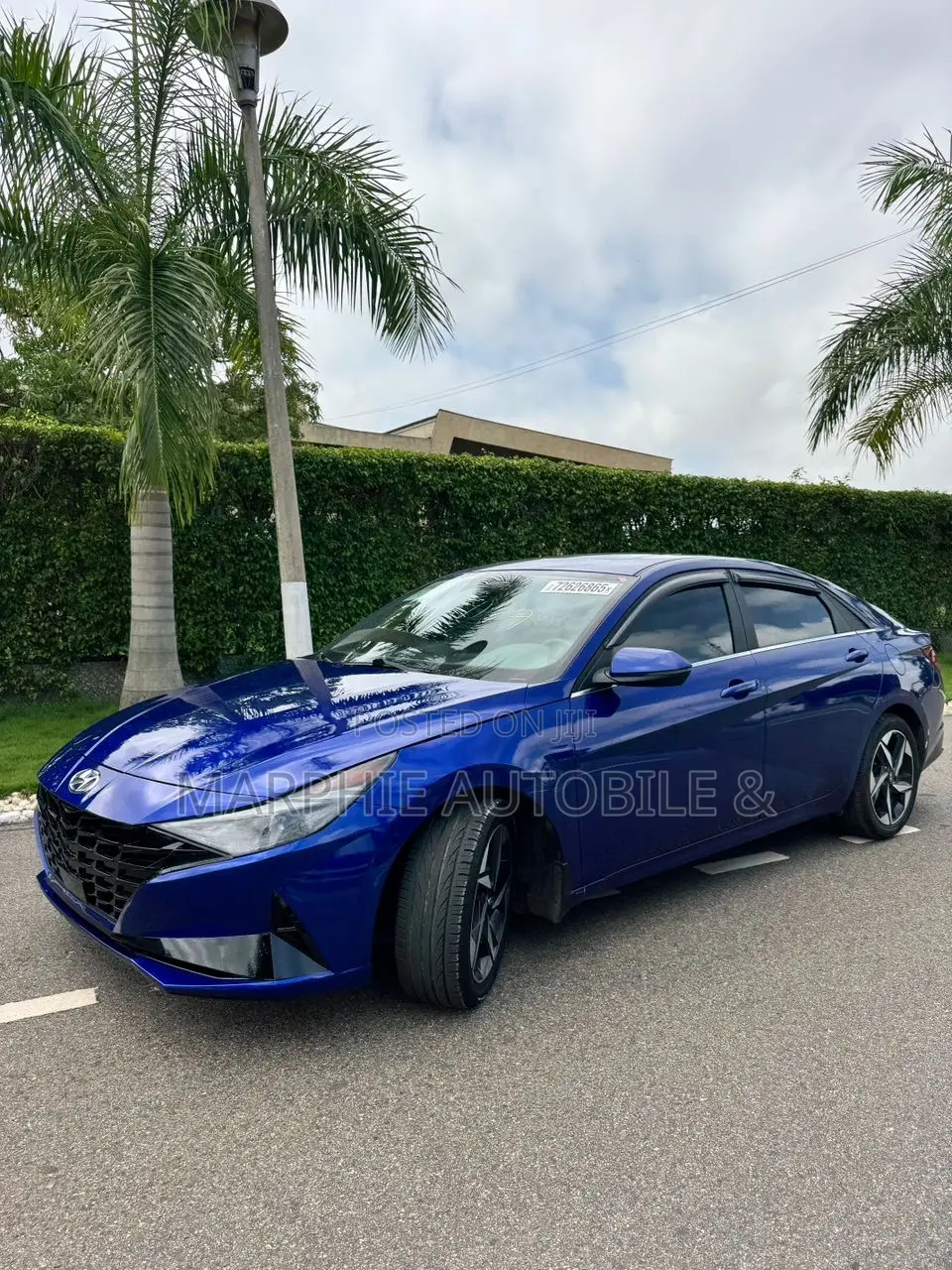 Hyundai Elantra Limited 2022 Blue