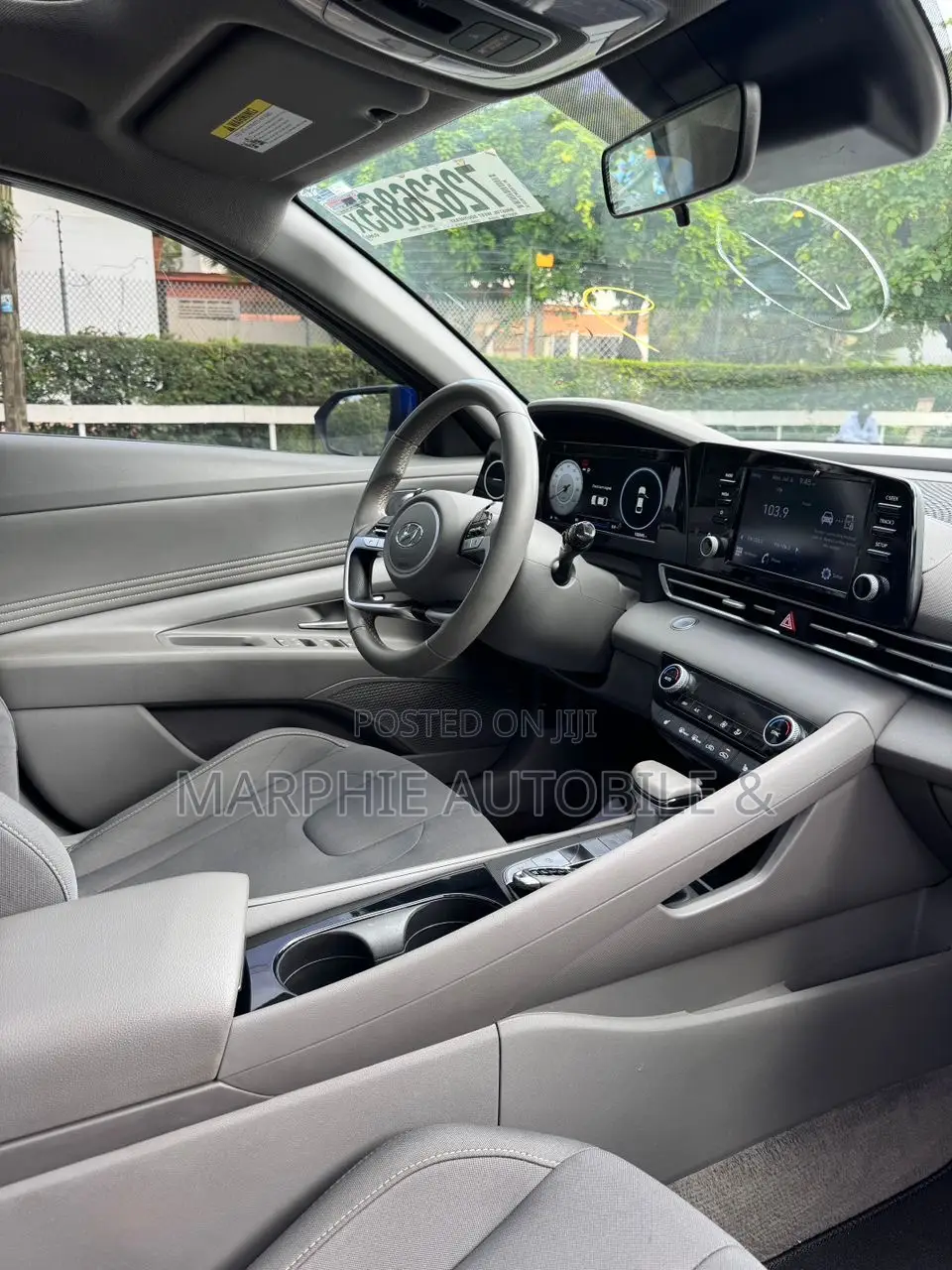 Hyundai Elantra Limited 2022 Blue