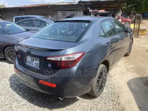 Toyota Corolla 2015 Gray
