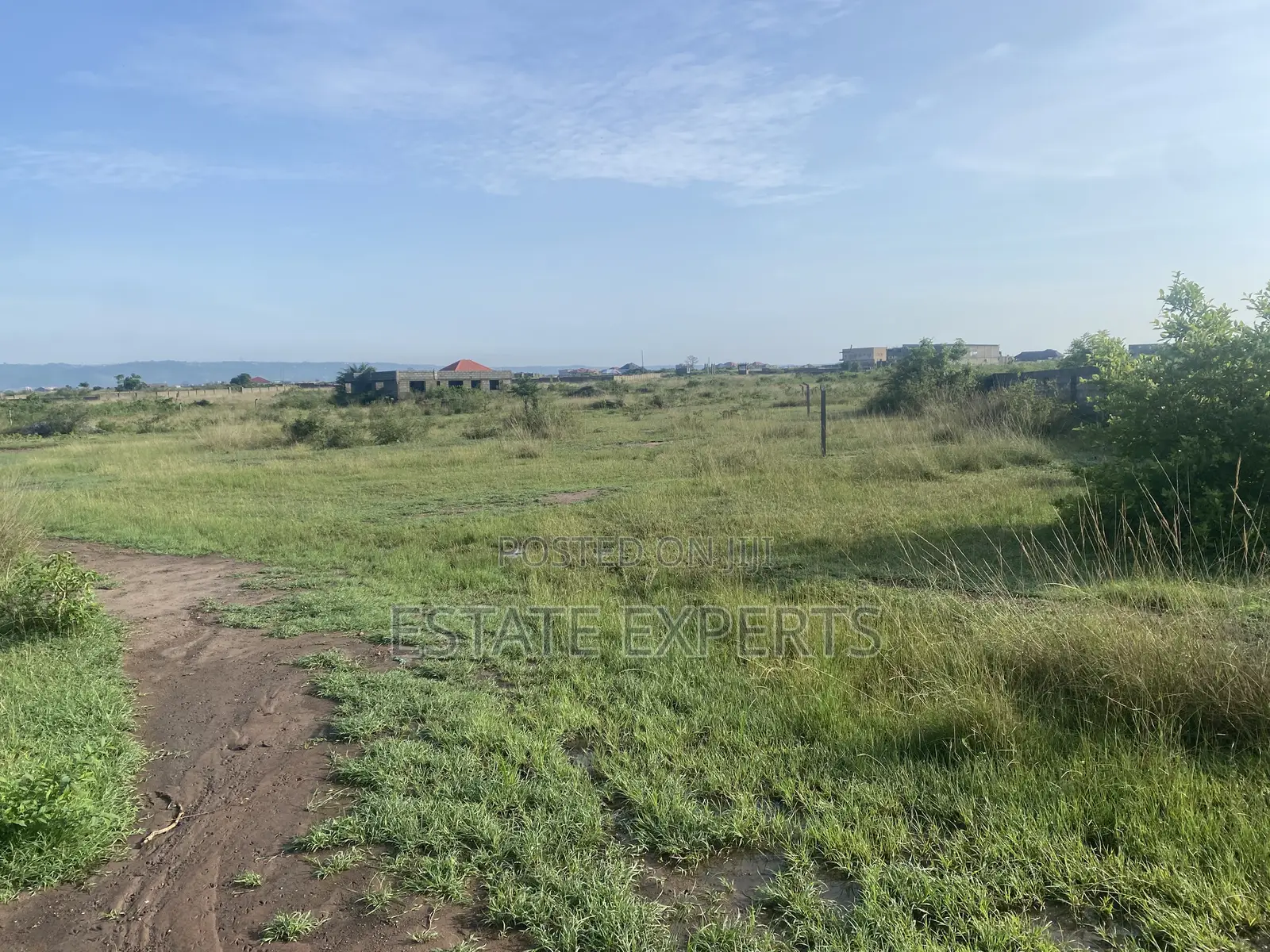 Registered Land With Land Title Certificate Located in Katamanso