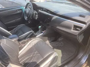 Toyota Corolla 2015 Gray
