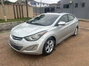 Hyundai Elantra 2016 Silver