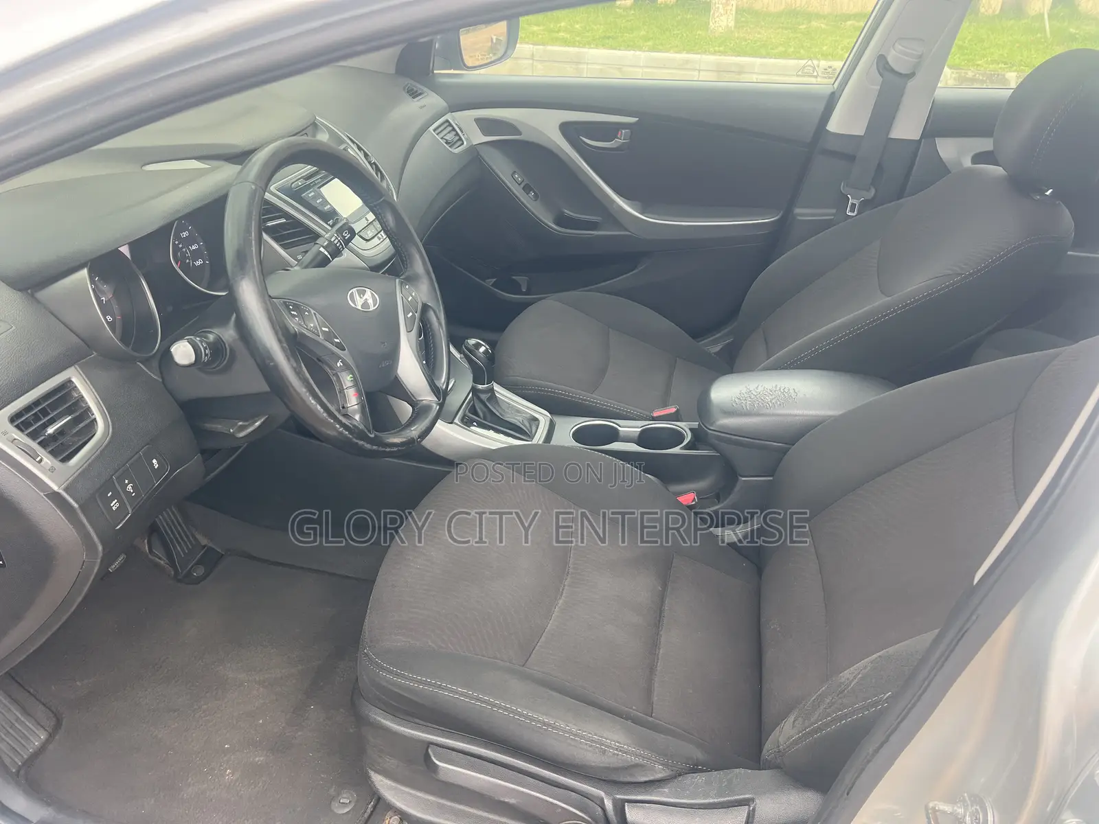 Hyundai Elantra 2016 Silver