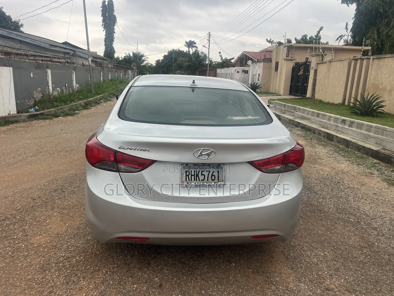 Hyundai Elantra 2016 Silver