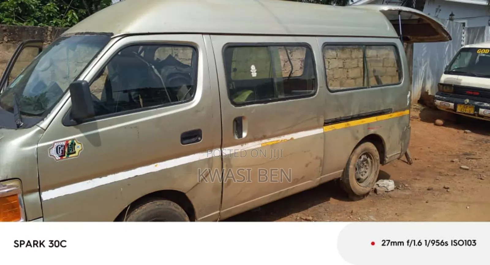 Nissan Caravan (Urvan) 2008 Grey