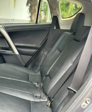 Toyota RAV4 2018 Gray