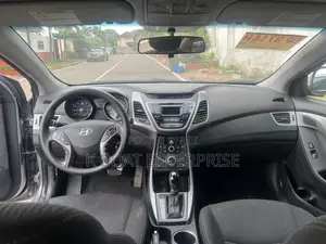 Hyundai Elantra 2015