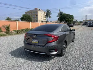 Honda Civic EX Sedan 2020 Gray