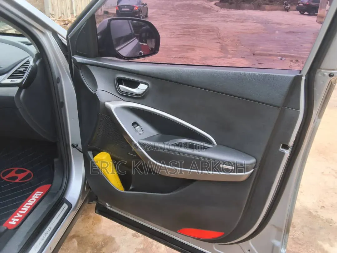 Hyundai Santa Fe 2015 Silver