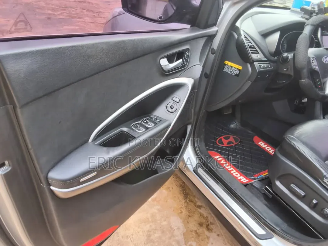 Hyundai Santa Fe 2015 Silver