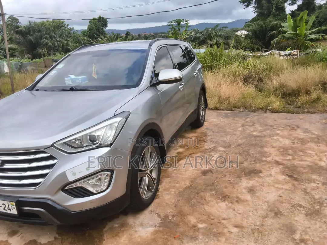 Hyundai Santa Fe 2015 Silver