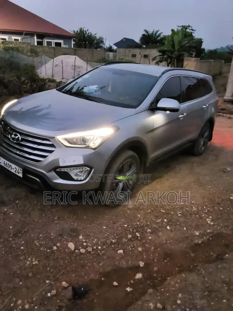 Hyundai Santa Fe 2015 Silver