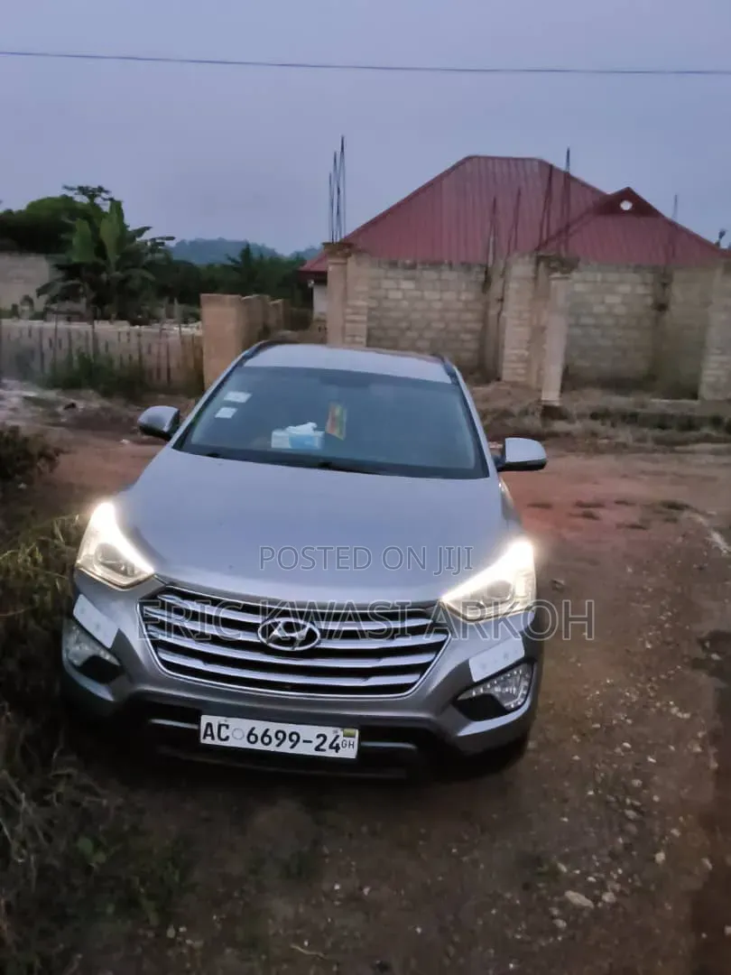 Hyundai Santa Fe 2015 Silver