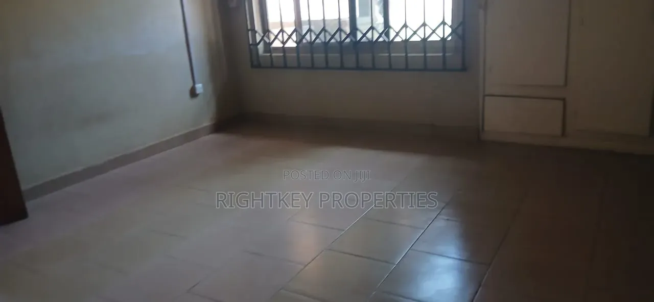 6bdrm House in Rightkey, Kumasi Metropolitan for rent
