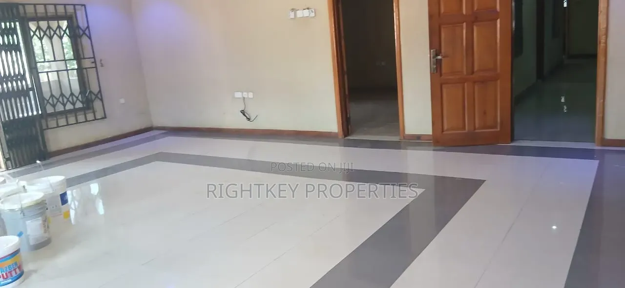 6bdrm House in Rightkey, Kumasi Metropolitan for rent
