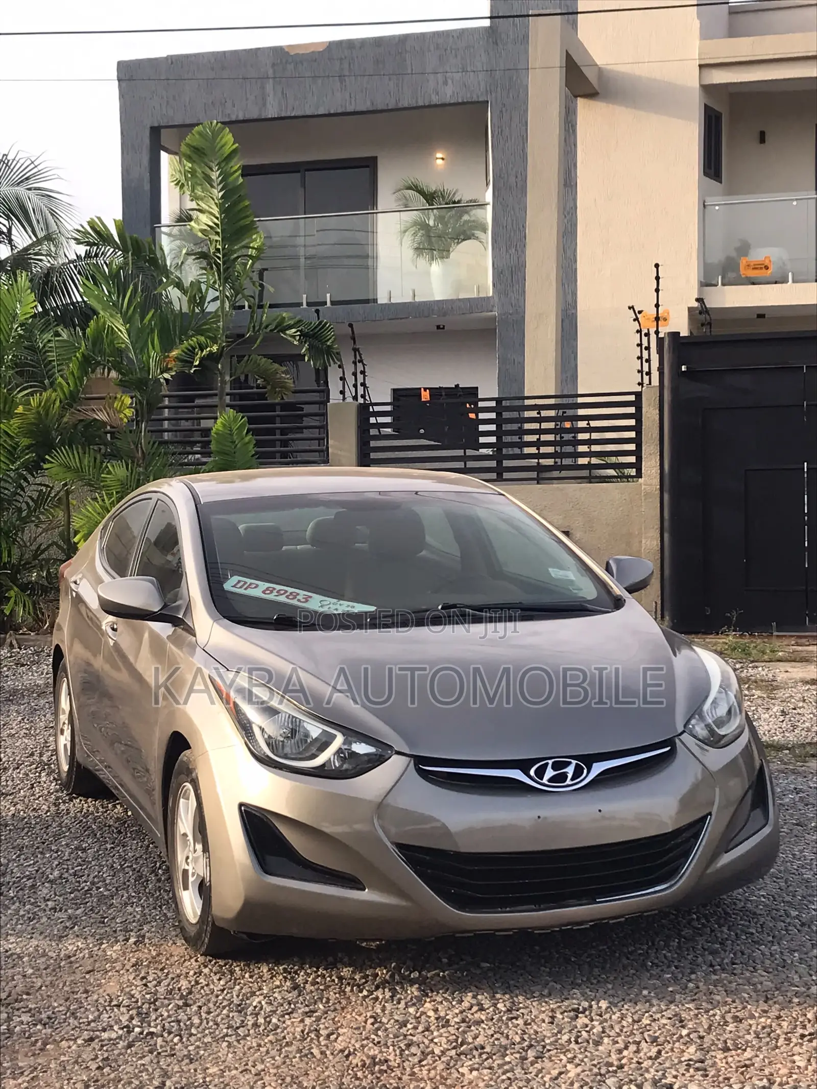 Hyundai Elantra 2015 Gold