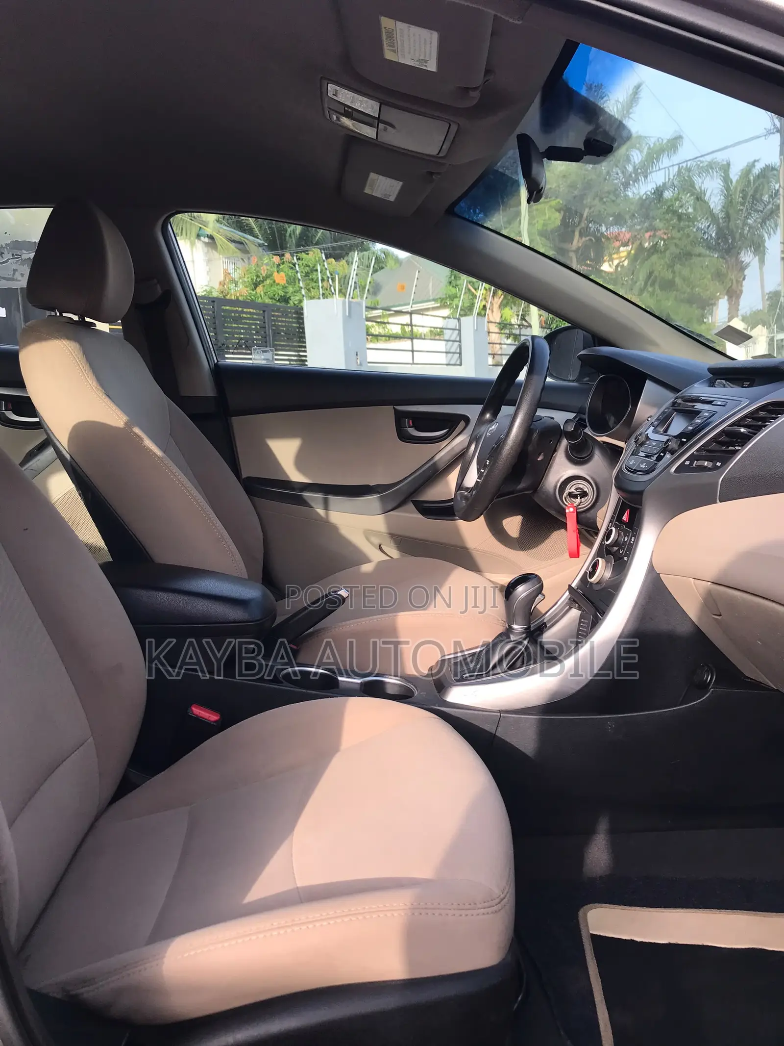 Hyundai Elantra 2015 Gold