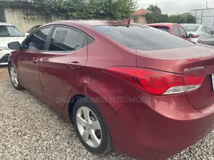 Hyundai Elantra 2012 Burgundy